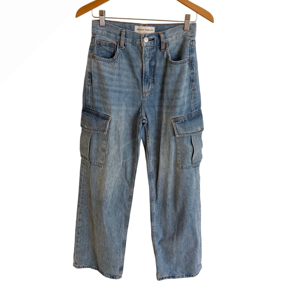 Denim Forum Farrah Hi-Rise Wide Leg Cargo Jeans Light Wash Blue Size 25 Aritzia